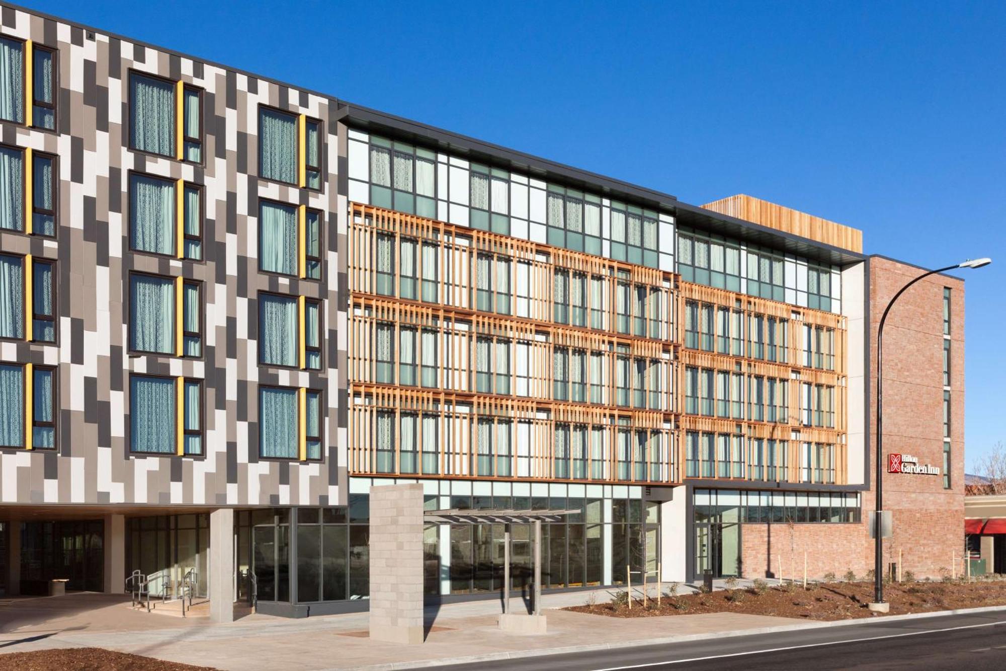 Hilton Garden Inn Боулдър Екстериор снимка
